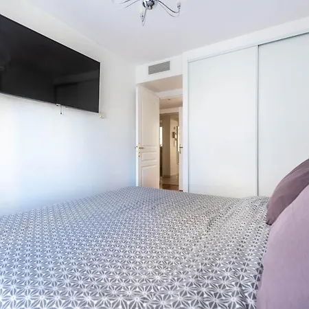 Heart Of Nice- Modern Elegant 2br Flat Big Terrace * 尼斯